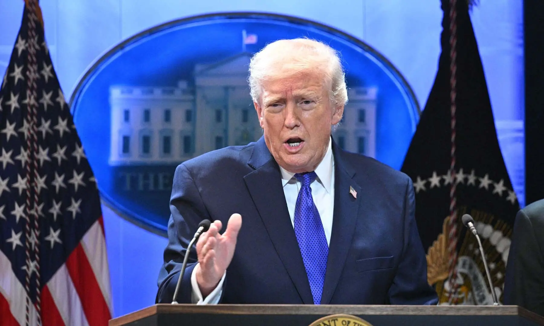 Trump Imposes New 10% Global Tariff After Supreme Court Blocks